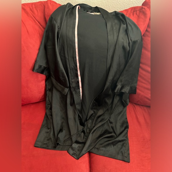 Victoria Secret Robe - Picture 3 of 5